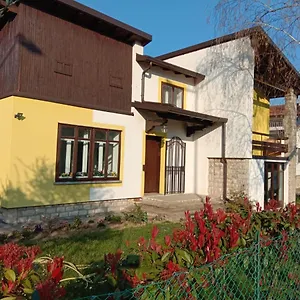 villa-lim.it-lombardy.com/